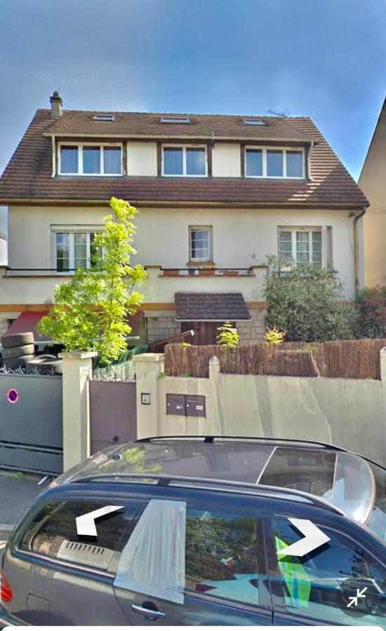Alexandru Home Boissy-Saint-Léger 객실 사진